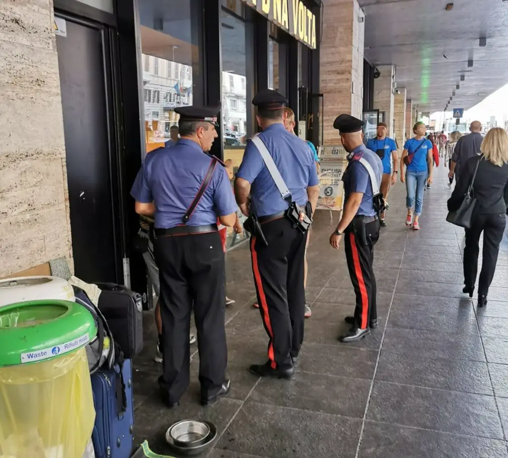  ‣ adn24 roma | controlli straordinari alla stazione termini: arresti e denunce