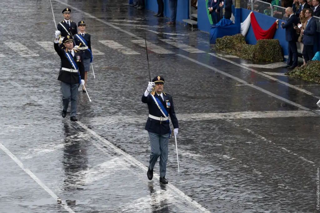  ‣ adn24 roma | la polizia di stato celebra i suoi 172 anni alla parata del 2 giugno foto