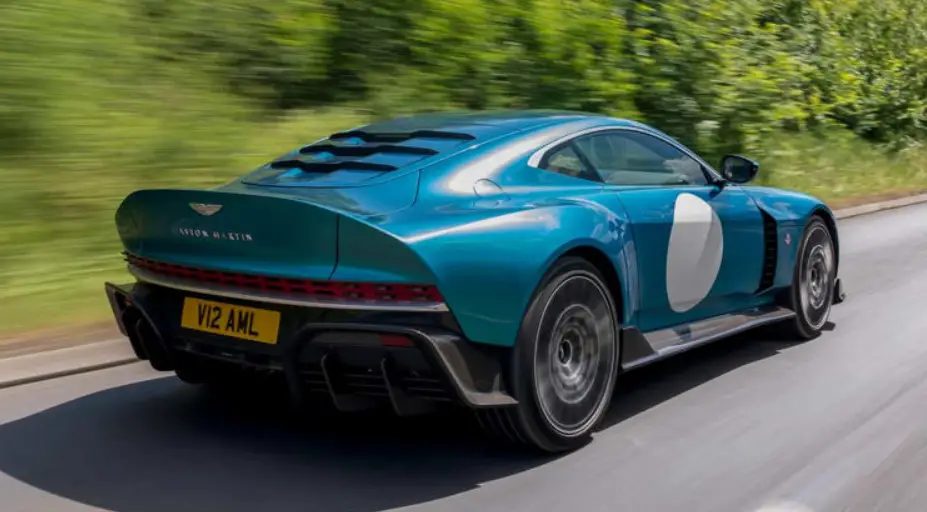  ‣ adn24 aston martin valour: un'auto per poche anime fortunate