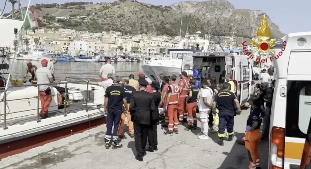  ‣ adn24 palermo | naufragio di un veliero al largo di porticello: recuperato il corpo senza vita di un uomo, ancora 6 i dispersi